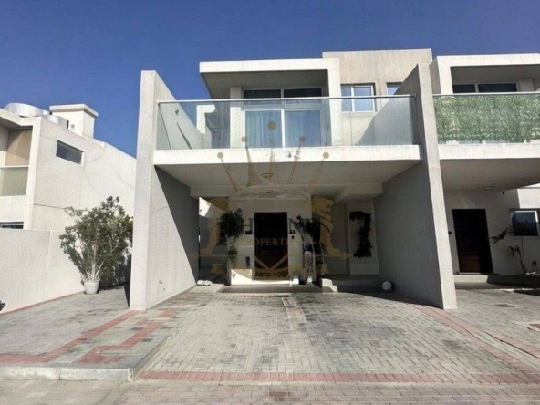 3 Bedroom Townhouse for Rent in DAMAC Hills 2 (Akoya by DAMAC) - Photo 1 | Throne Properties