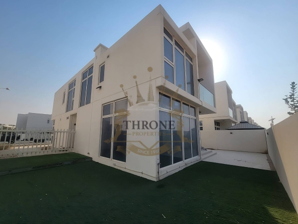3 Bedroom Townhouse for Rent in DAMAC Hills 2 (Akoya by DAMAC) - Photo 1 | Throne Properties