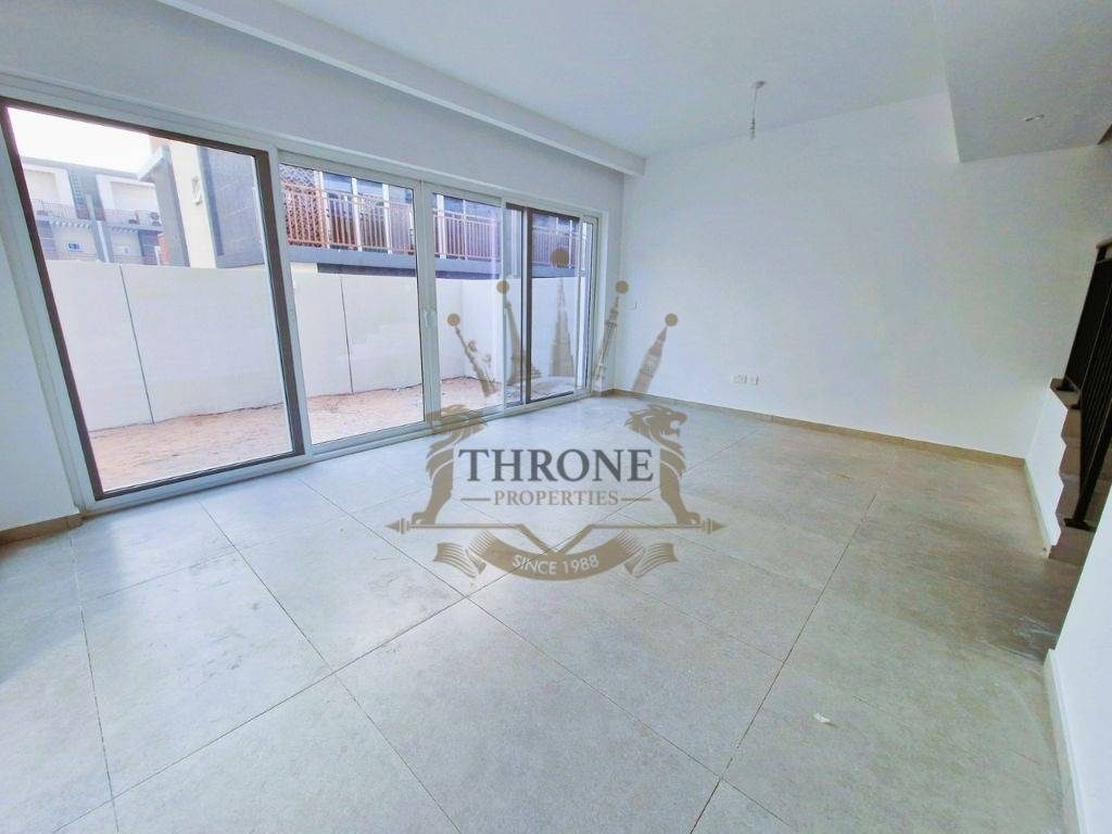4 Bedroom Townhouse for Sale in DAMAC Hills 2 (Akoya by DAMAC) - Photo 10 | Throne Properties