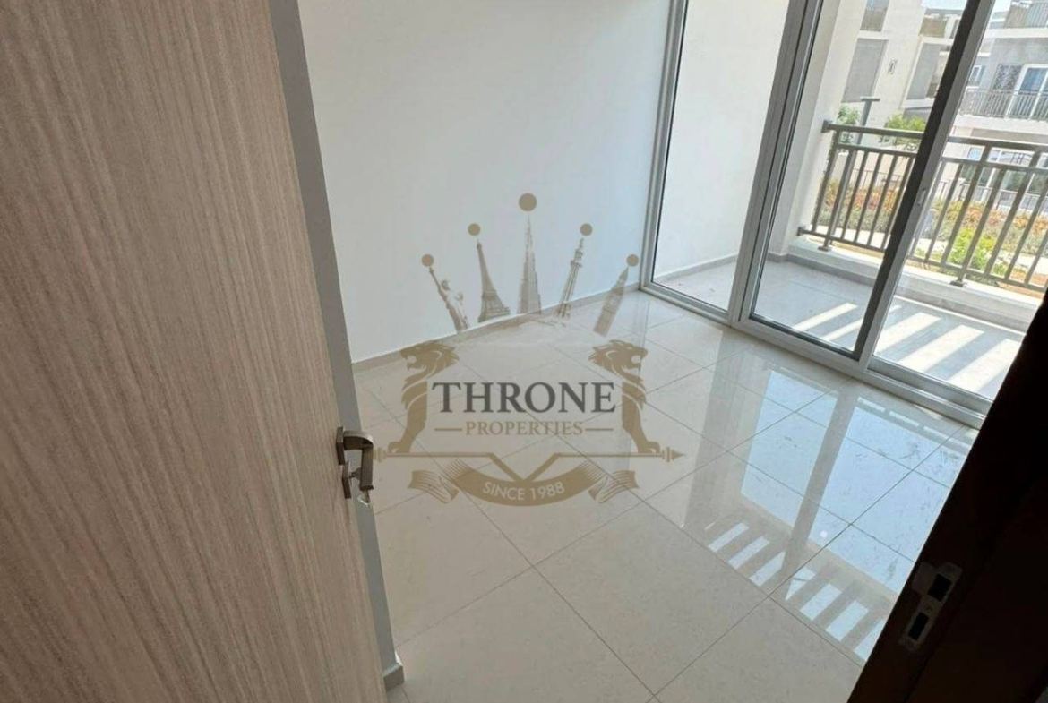 4 Bedroom Townhouse for Sale in DAMAC Hills 2 (Akoya by DAMAC) - Photo 4 | Throne Properties