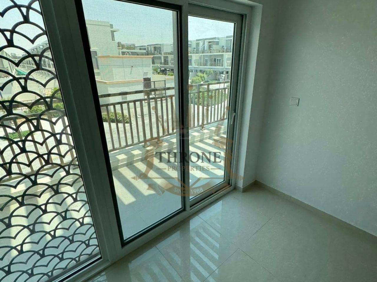 4 Bedroom Townhouse for Sale in DAMAC Hills 2 (Akoya by DAMAC) - Photo 7 | Throne Properties