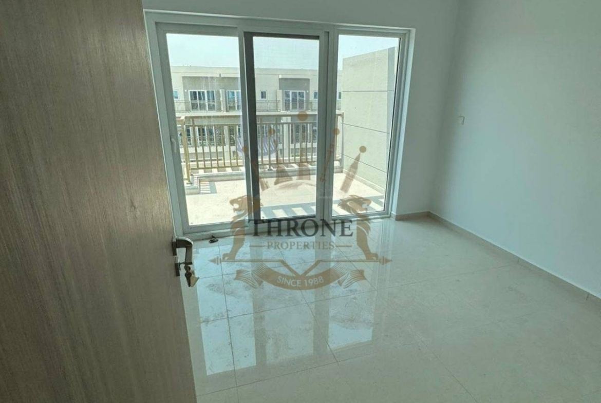 4 Bedroom Townhouse for Sale in DAMAC Hills 2 (Akoya by DAMAC) - Photo 9 | Throne Properties