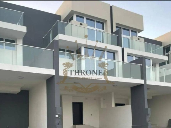 5 Bedroom Villa for Rent in DAMAC Hills 2 (Akoya by DAMAC) - Photo 1 | Throne Properties
