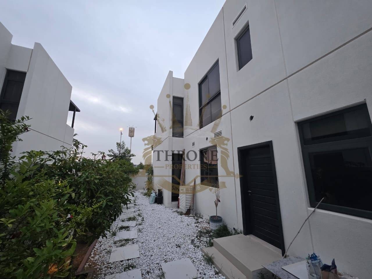 6 Bedroom Villa for Sale in DAMAC Hills 2 (Akoya by DAMAC) - Photo 12 | Throne Properties