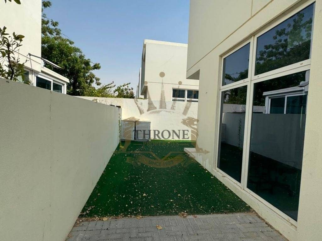 6 Bedroom Villa for Sale in DAMAC Hills 2 (Akoya by DAMAC) - Photo 17 | Throne Properties