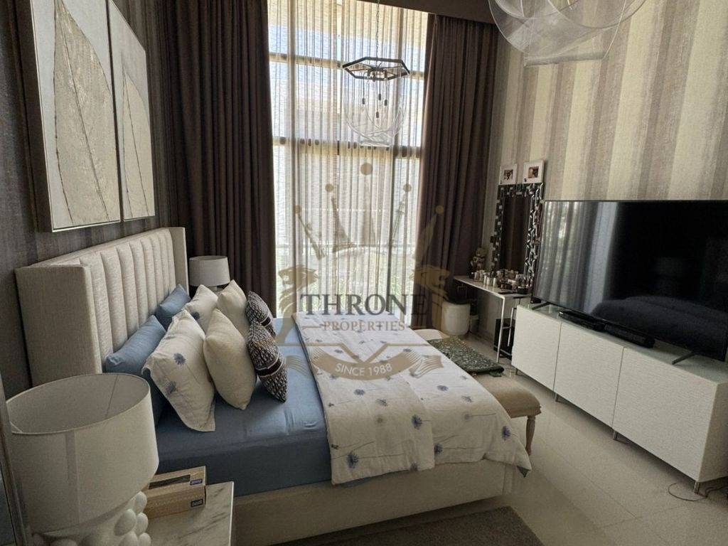 6 Bedroom Villa for Sale in DAMAC Hills 2 (Akoya by DAMAC) - Photo 19 | Throne Properties