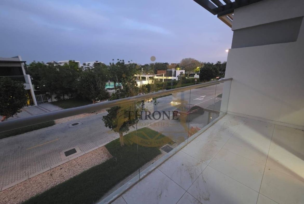 6 Bedroom Villa for Sale in DAMAC Hills 2 (Akoya by DAMAC) - Photo 5 | Throne Properties