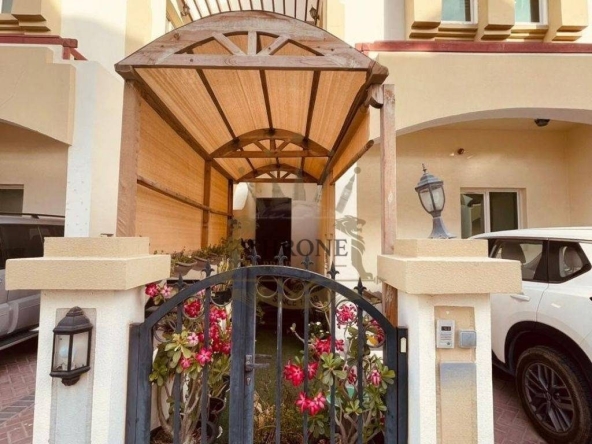 5 Bedroom Villa for Sale in The Meadows - Photo 1 | Throne Properties