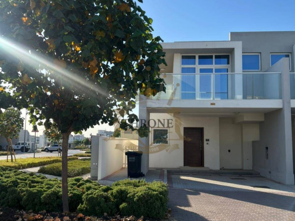 3 Bedroom Townhouse for Rent in DAMAC Hills 2 (Akoya by DAMAC) - Photo 1 | Throne Properties