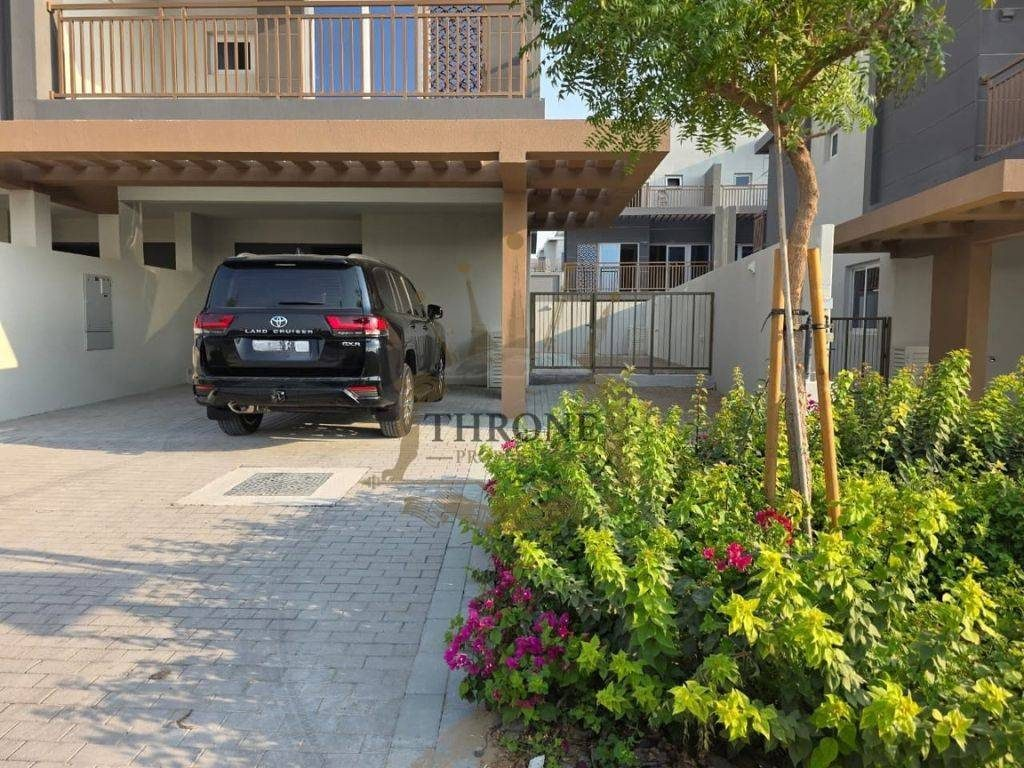 4 Bedroom Townhouse for Rent in DAMAC Hills 2 (Akoya by DAMAC) - Photo 2 | Throne Properties