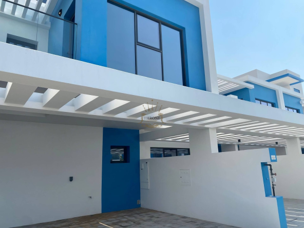 5 Bedroom Townhouse for Sale in Damac Lagoons - Photo 1 | Throne Properties