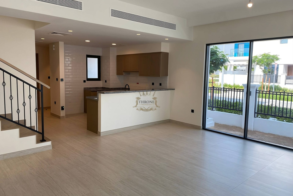 5 Bedroom Townhouse for Sale in Damac Lagoons - Photo 10 | Throne Properties