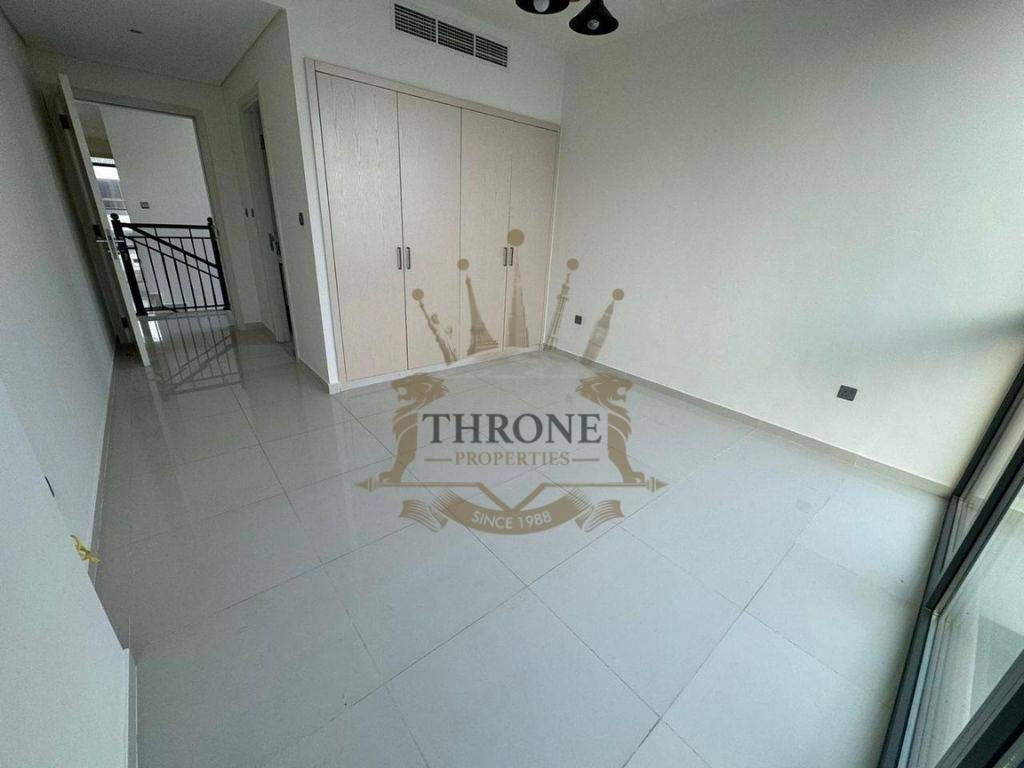 6 Bedroom Villa for Sale in DAMAC Hills 2 (Akoya by DAMAC) - Photo 14 | Throne Properties
