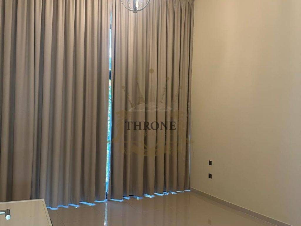 6 Bedroom Villa for Sale in DAMAC Hills 2 (Akoya by DAMAC) - Photo 3 | Throne Properties