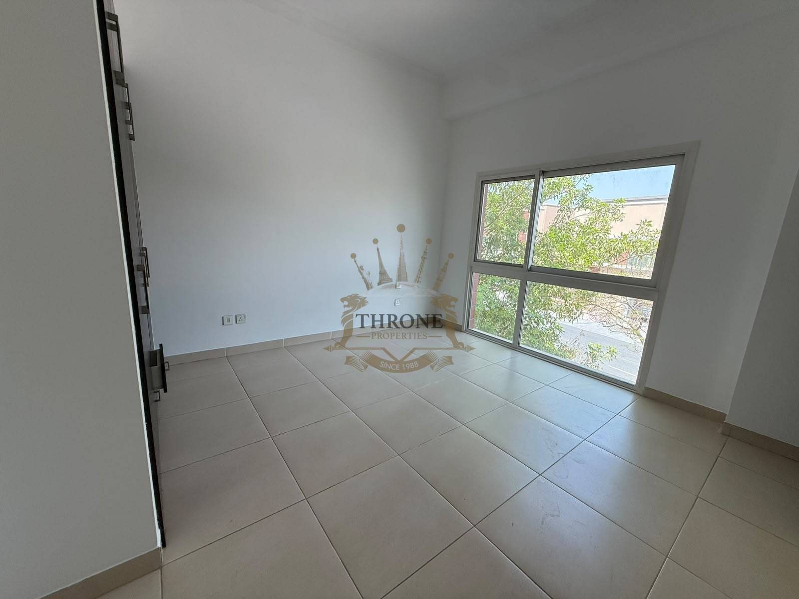 3 Bedroom Villa for Rent in Dubai Science Park - Photo 10 | Throne Properties