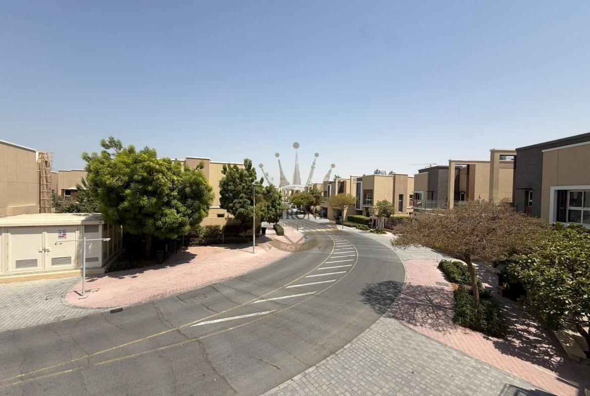 3 Bedroom Villa for Rent in Dubai Science Park - Photo 13 | Throne Properties