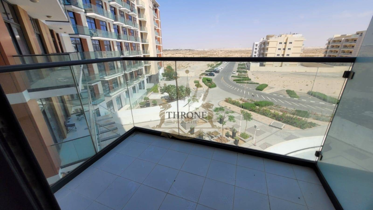 Spacious | Great Amenities | Vacant | Furnished