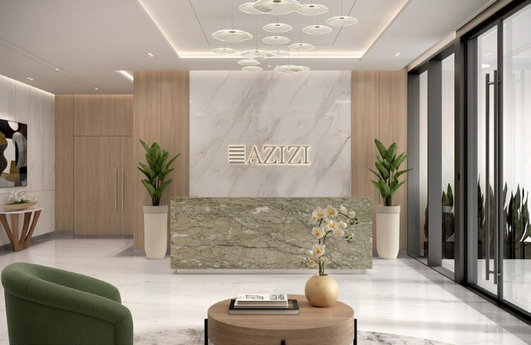 مشروع عزيزي أريان قيد الإنشاء