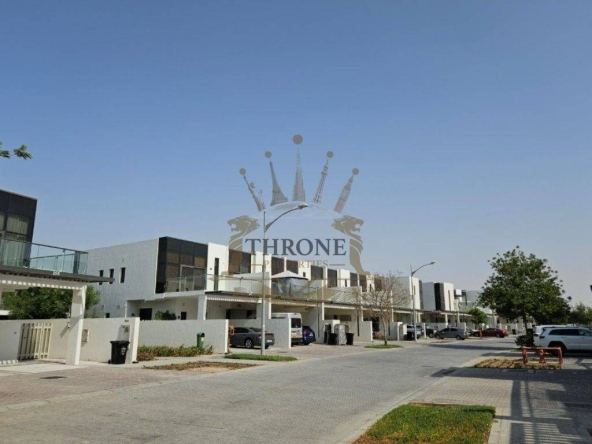 3 Bedroom Townhouse for Rent in DAMAC Hills 2 (Akoya by DAMAC) - Photo 1 | Throne Properties