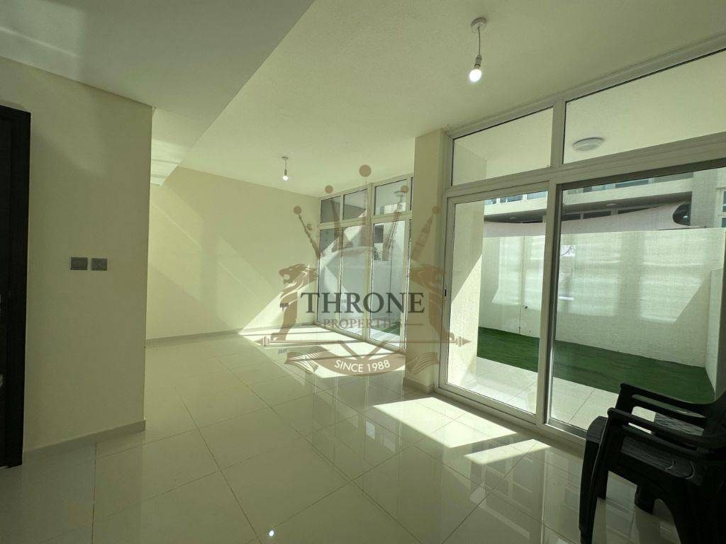 3 Bedroom Townhouse for Rent in DAMAC Hills 2 (Akoya by DAMAC) - Photo 1 | Throne Properties