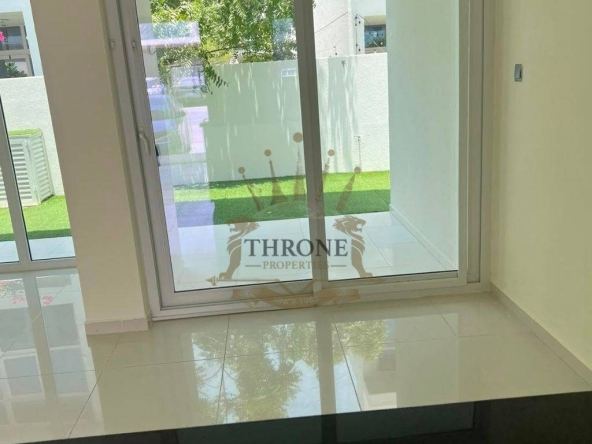 3 Bedroom Townhouse for Rent in DAMAC Hills 2 (Akoya by DAMAC) - Photo 1 | Throne Properties