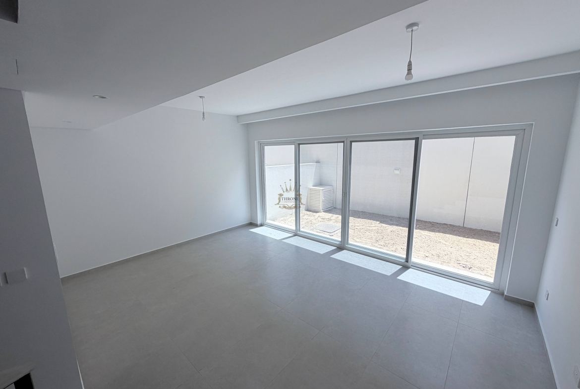 4 Bedroom Townhouse for Rent in DAMAC Hills 2 (Akoya by DAMAC) - Photo 10 | Throne Properties