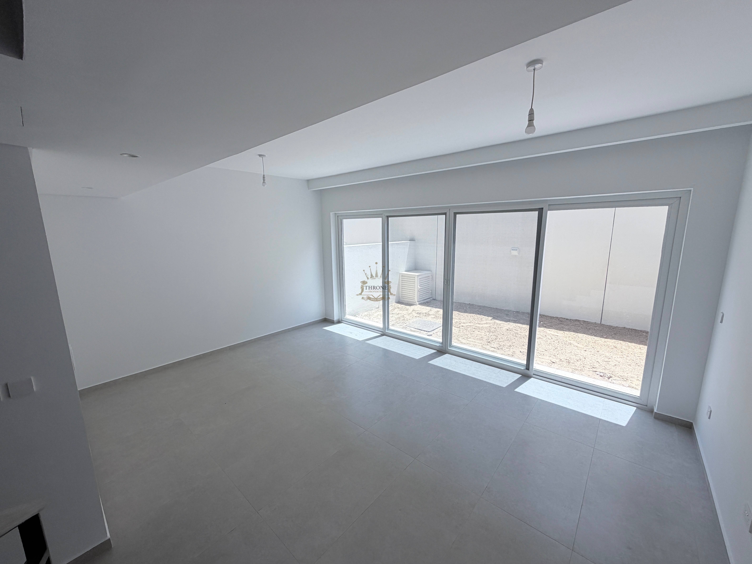 4 Bedroom Townhouse for Rent in DAMAC Hills 2 (Akoya by DAMAC) - Photo 10 | Throne Properties