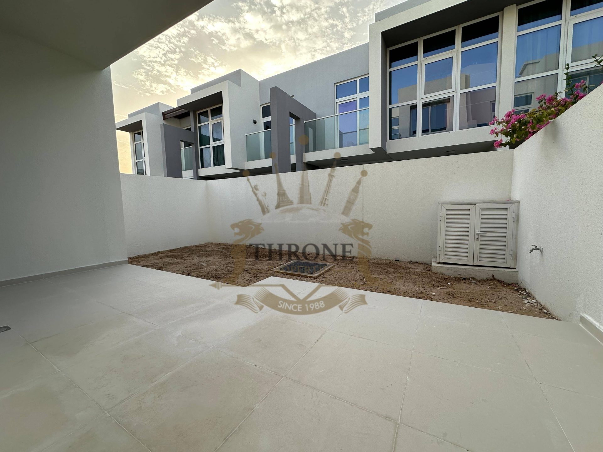 3 Bedroom Townhouse for Rent in DAMAC Hills 2 (Akoya by DAMAC) - Photo 11 | Throne Properties