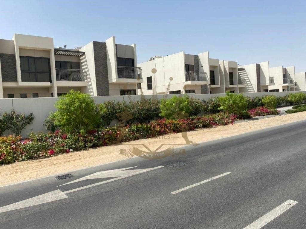 3 Bedroom Townhouse for Rent in DAMAC Hills 2 (Akoya by DAMAC) - Photo 11 | Throne Properties