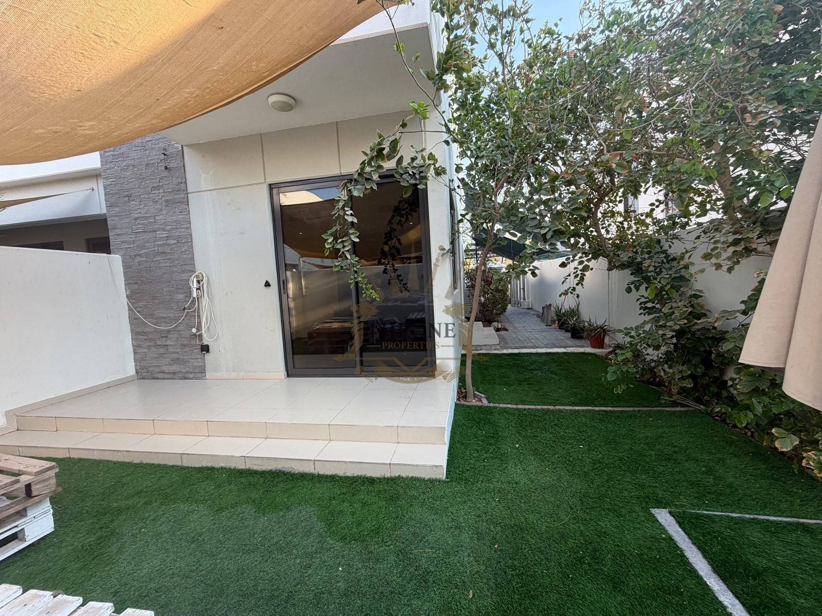 3 Bedroom Townhouse for Rent in DAMAC Hills 2 (Akoya by DAMAC) - Photo 17 | Throne Properties