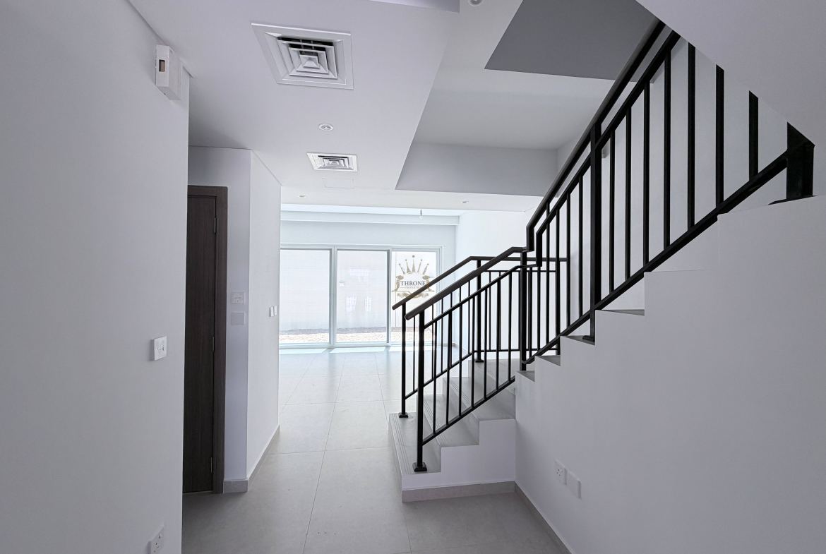 4 Bedroom Townhouse for Rent in DAMAC Hills 2 (Akoya by DAMAC) - Photo 3 | Throne Properties