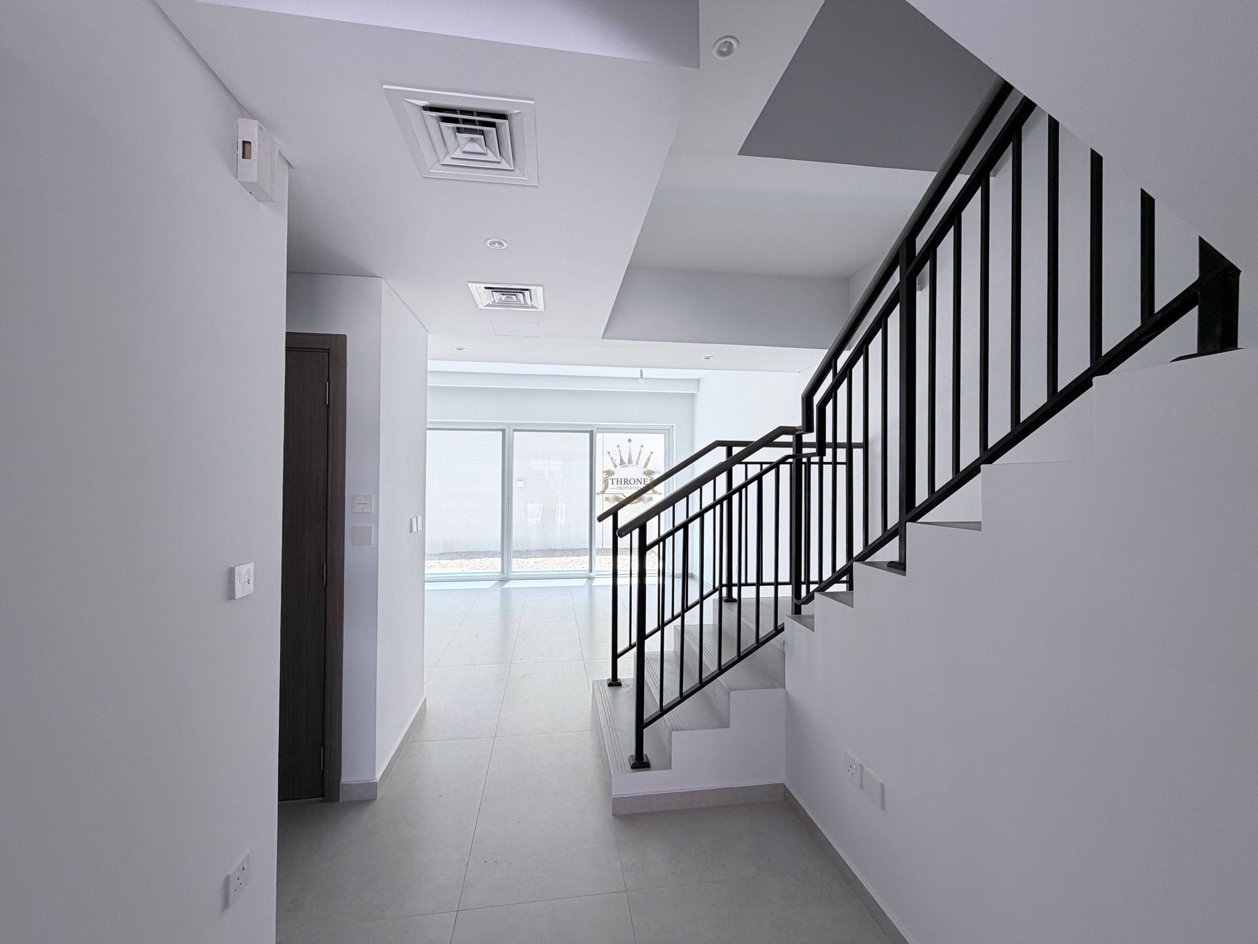 4 Bedroom Townhouse for Rent in DAMAC Hills 2 (Akoya by DAMAC) - Photo 3 | Throne Properties
