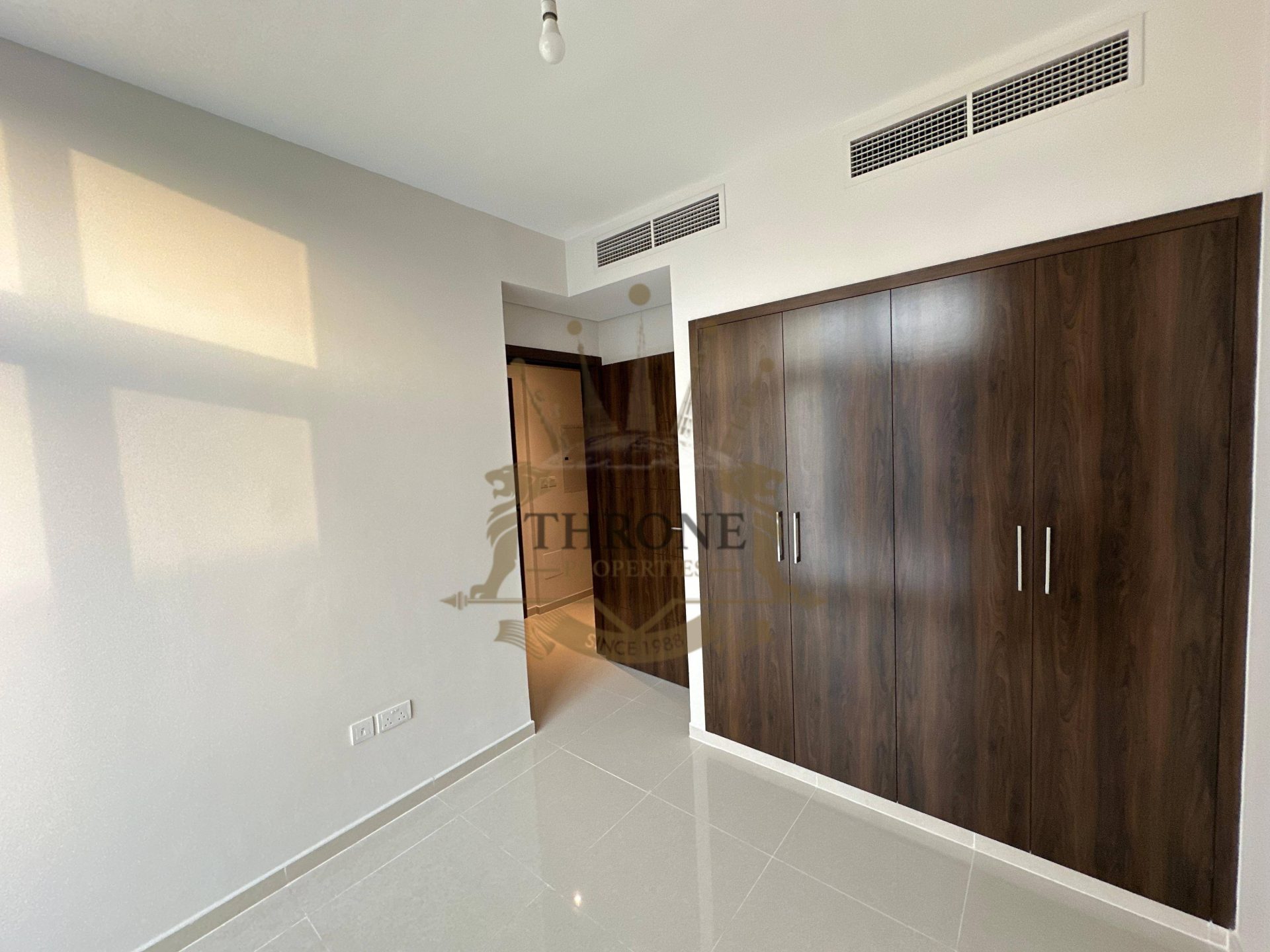 3 Bedroom Townhouse for Rent in DAMAC Hills 2 (Akoya by DAMAC) - Photo 3 | Throne Properties