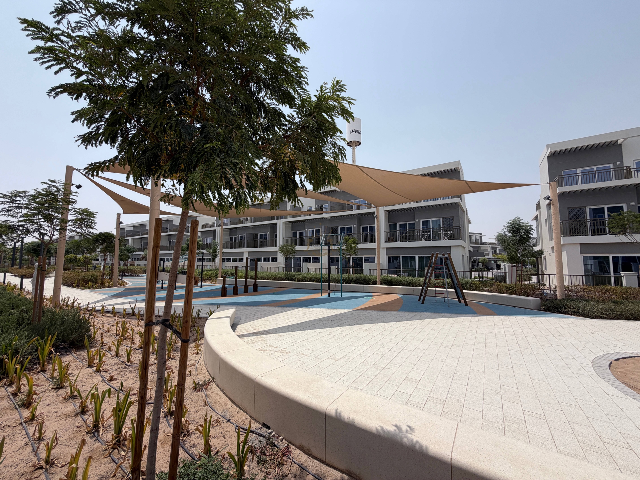 4 Bedroom Townhouse for Rent in DAMAC Hills 2 (Akoya by DAMAC) - Photo 3 | Throne Properties