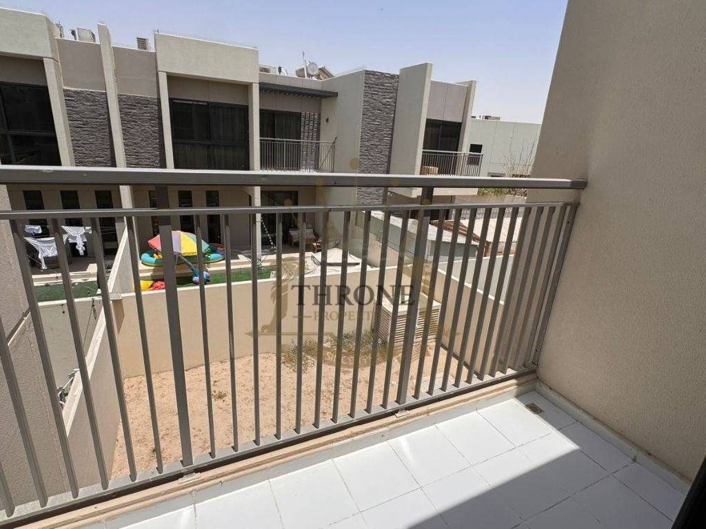 3 Bedroom Townhouse for Rent in DAMAC Hills 2 (Akoya by DAMAC) - Photo 4 | Throne Properties