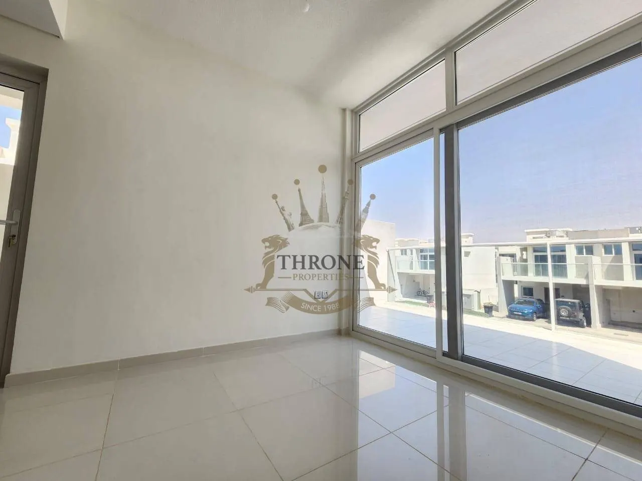 3 Bedroom Townhouse for Rent in DAMAC Hills 2 (Akoya by DAMAC) - Photo 5 | Throne Properties