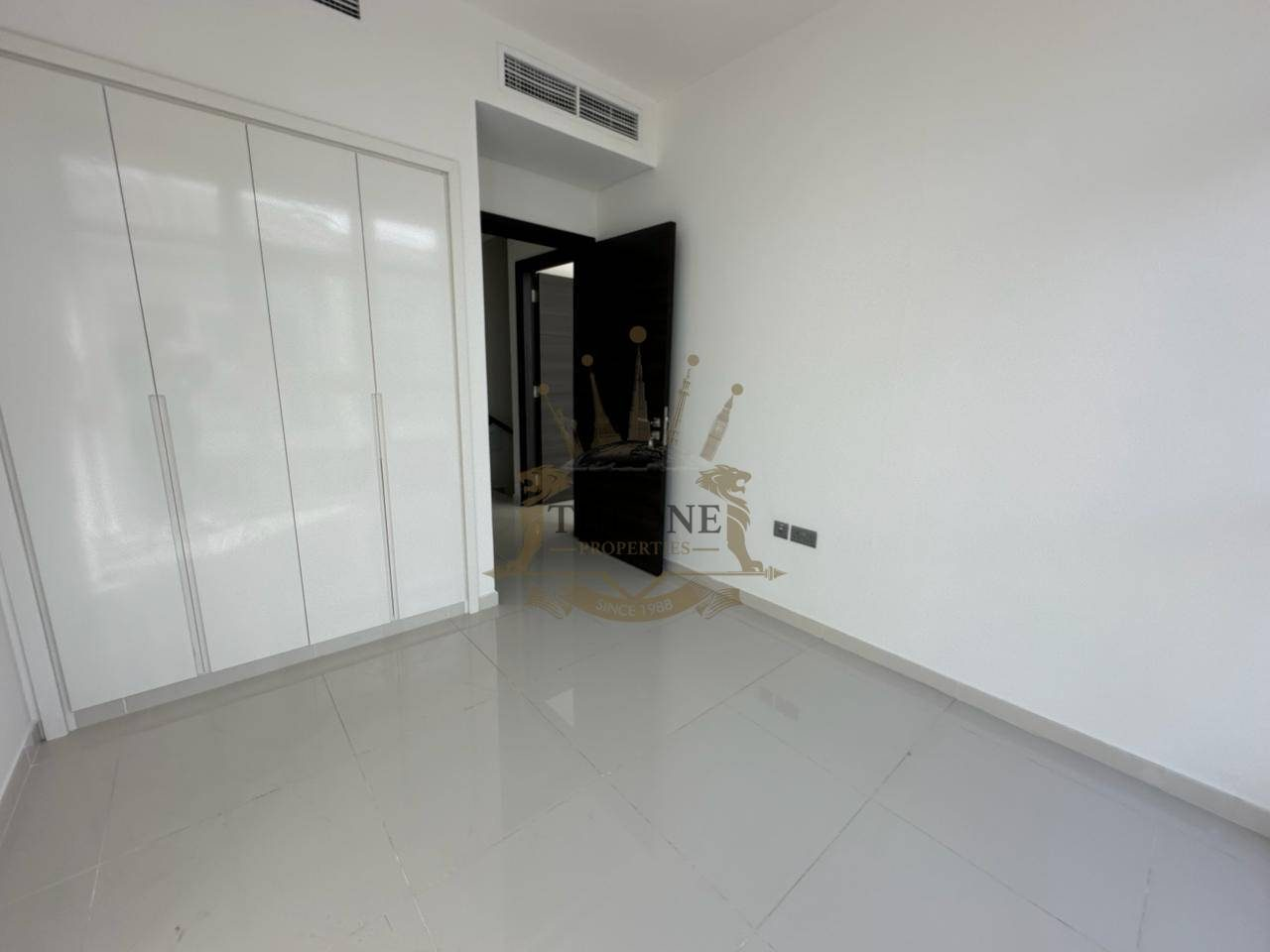 3 Bedroom Townhouse for Rent in DAMAC Hills 2 (Akoya by DAMAC) - Photo 9 | Throne Properties