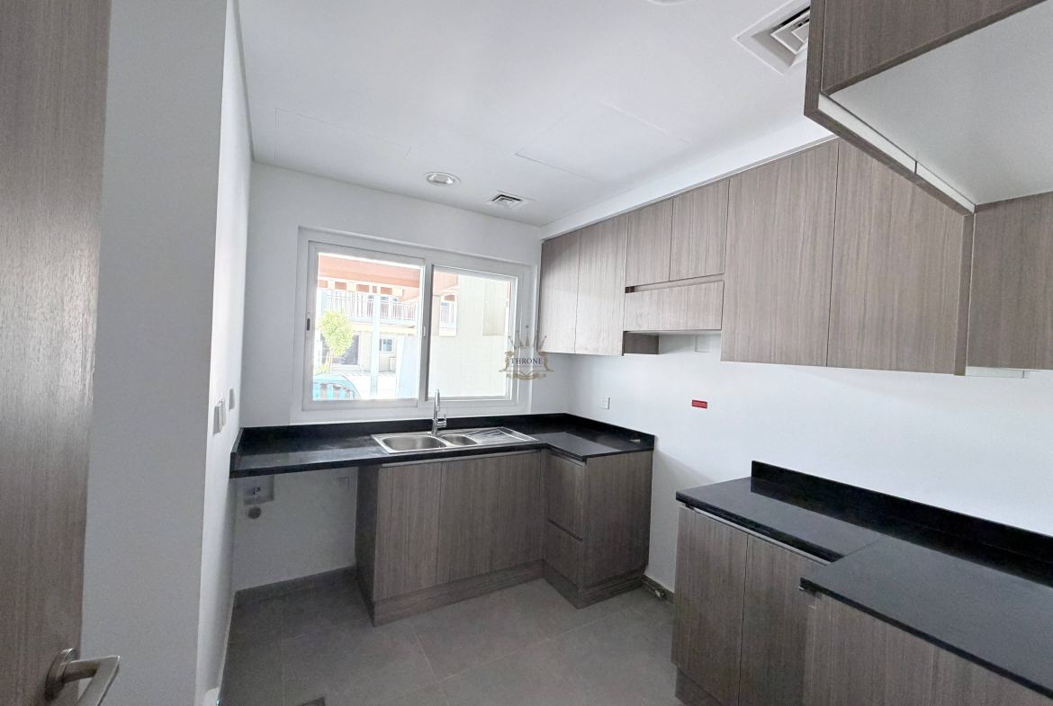 4 Bedroom Townhouse for Rent in DAMAC Hills 2 (Akoya by DAMAC) - Photo 9 | Throne Properties