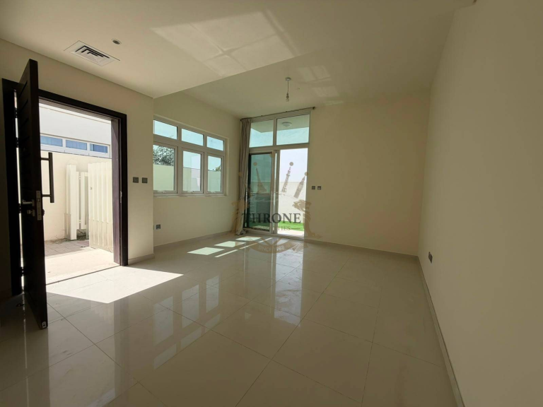 Vacant | Maintained | Closed Kitchen | Final Price