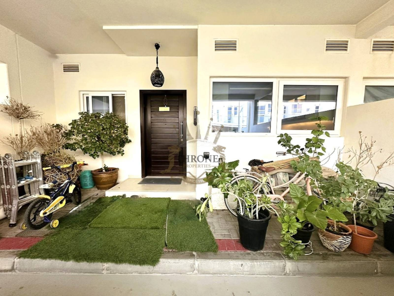 Spacious 3br plus maid/ R2m14, upgraded, extended