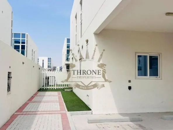 3 Bedroom Townhouse for Sale in DAMAC Hills 2 (Akoya by DAMAC) - Photo 1 | Throne Properties