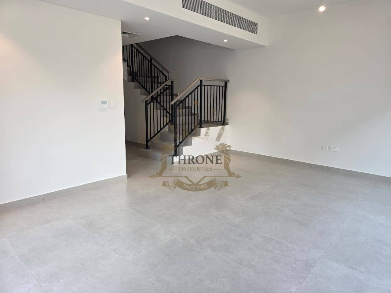 4 Bedroom Townhouse for Sale in DAMAC Hills 2 (Akoya by DAMAC) - Photo 2 | Throne Properties