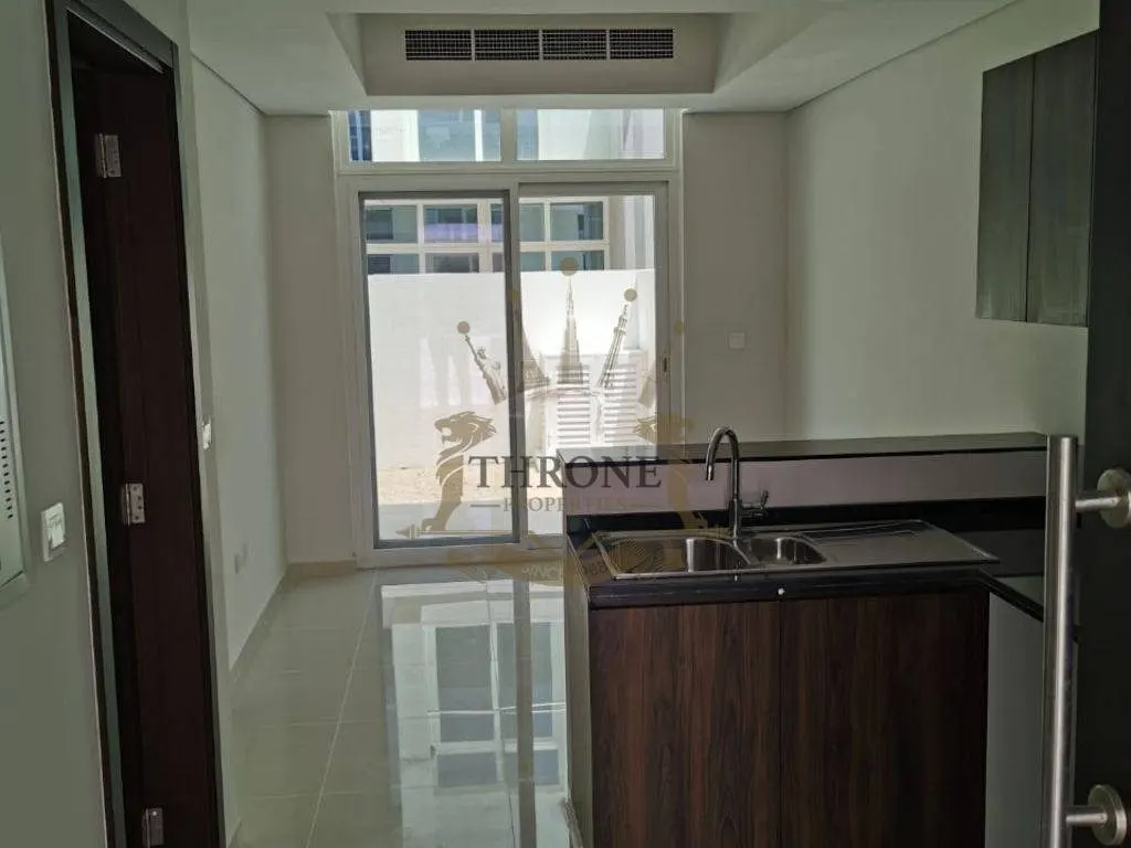 3 Bedroom Townhouse for Sale in DAMAC Hills 2 (Akoya by DAMAC) - Photo 4 | Throne Properties