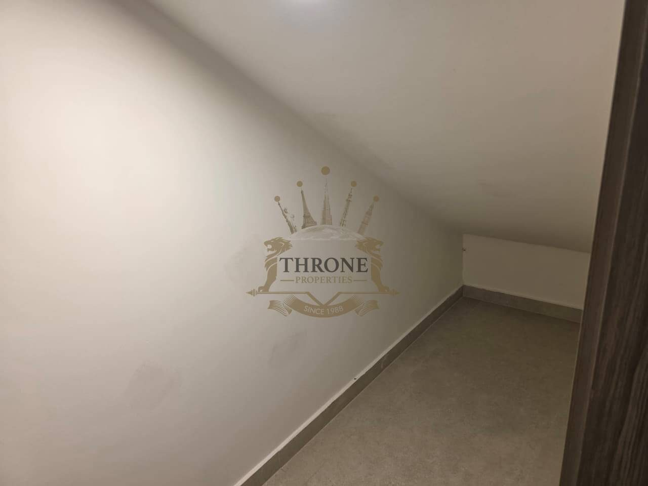 4 Bedroom Townhouse for Sale in DAMAC Hills 2 (Akoya by DAMAC) - Photo 5 | Throne Properties