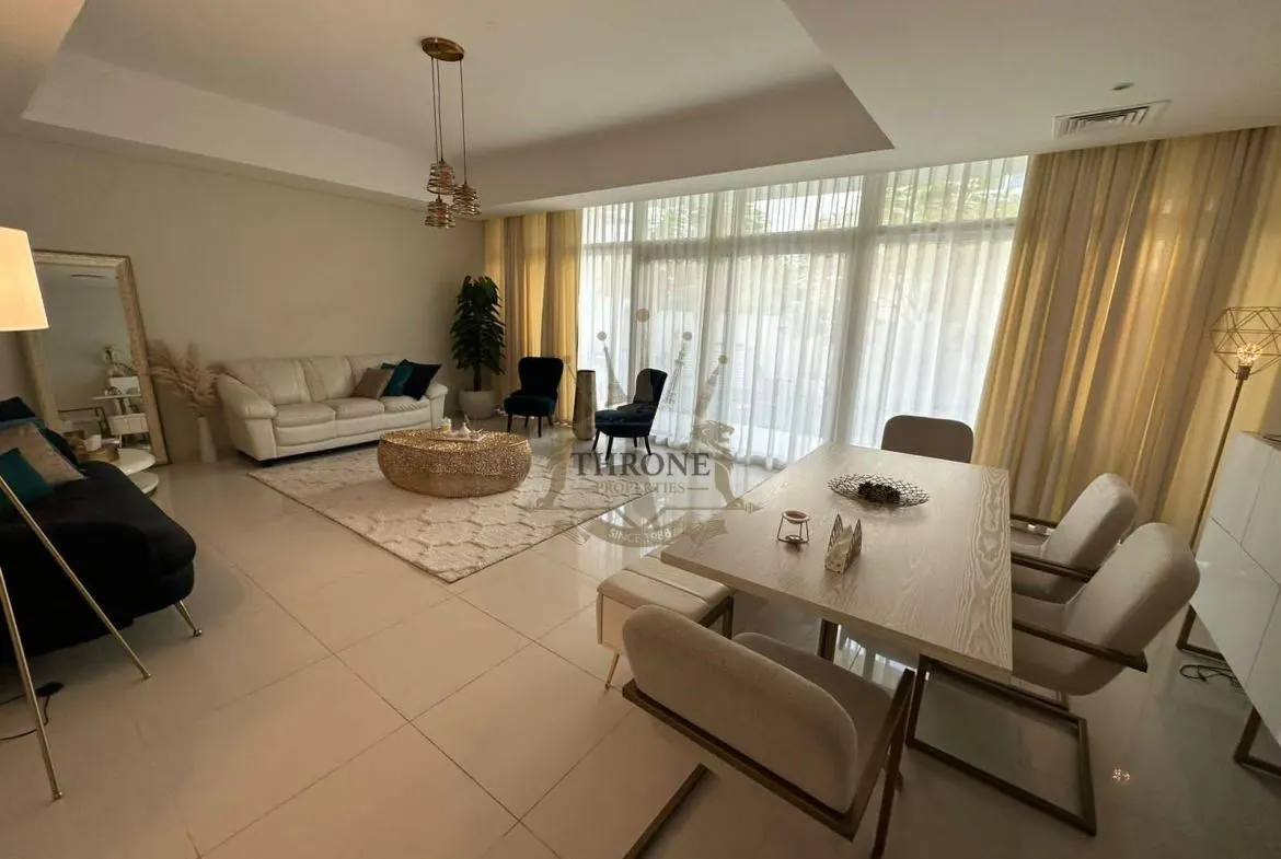 5 Bedroom Townhouse for Sale in DAMAC Hills 2 (Akoya by DAMAC) - Photo 5 | Throne Properties