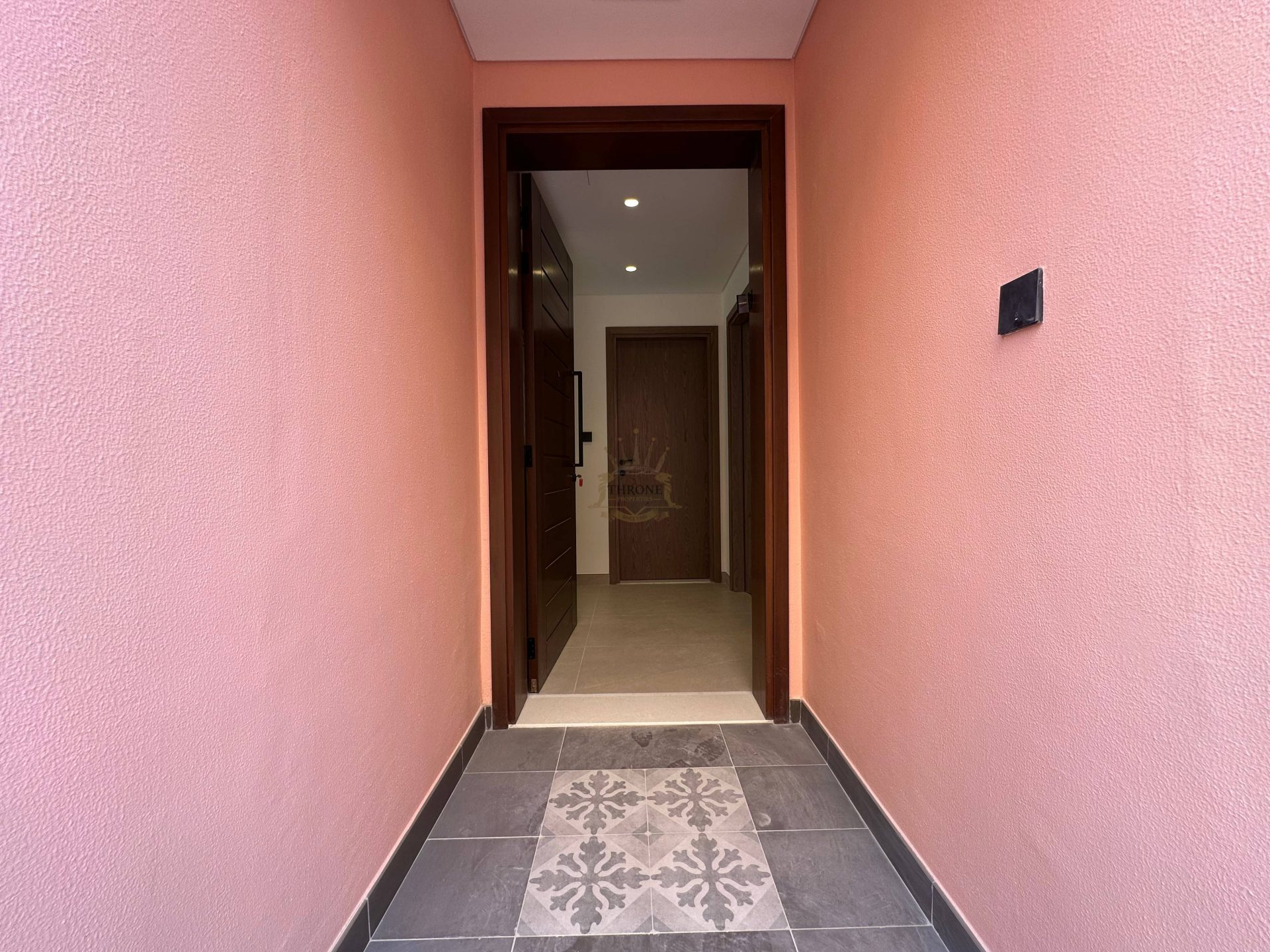 5 Bedroom Townhouse for Rent in Damac Lagoons - Photo 5 | Throne Properties