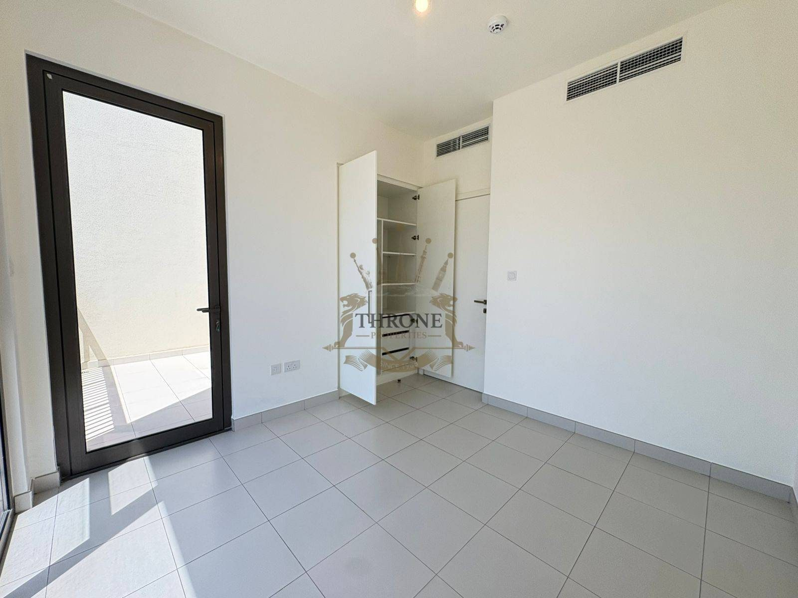 3 Bedroom Townhouse for Sale in Dubai South - Photo 11 | Throne Properties