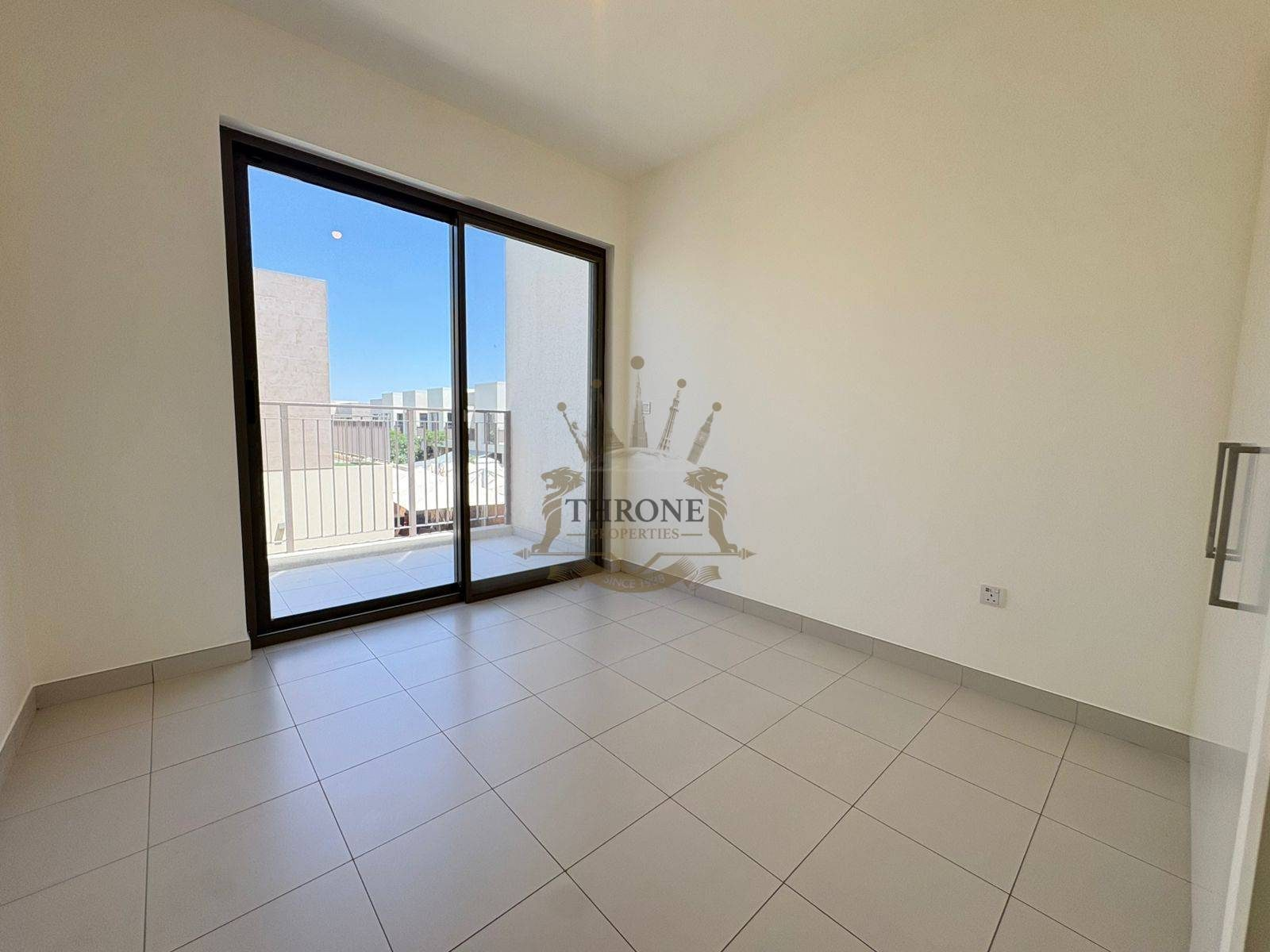 3 Bedroom Townhouse for Sale in Dubai South - Photo 12 | Throne Properties