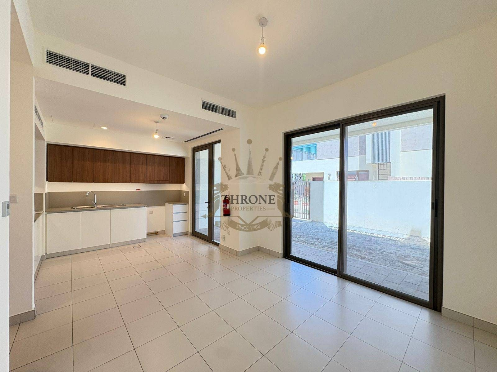 3 Bedroom Townhouse for Sale in Dubai South - Photo 3 | Throne Properties