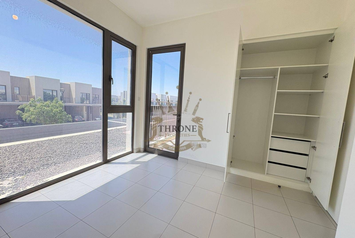 3 Bedroom Townhouse for Sale in Dubai South - Photo 8 | Throne Properties
